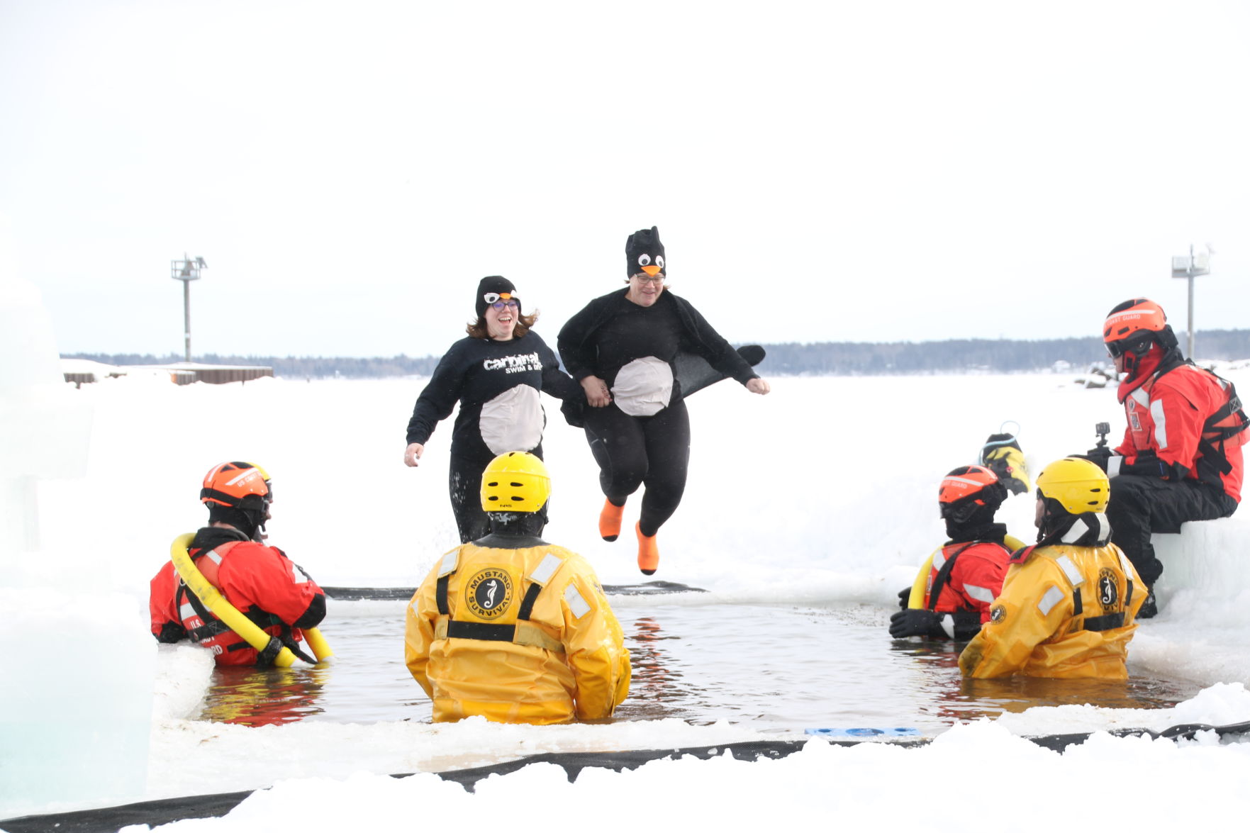 Polar Plungers shiver their timbers